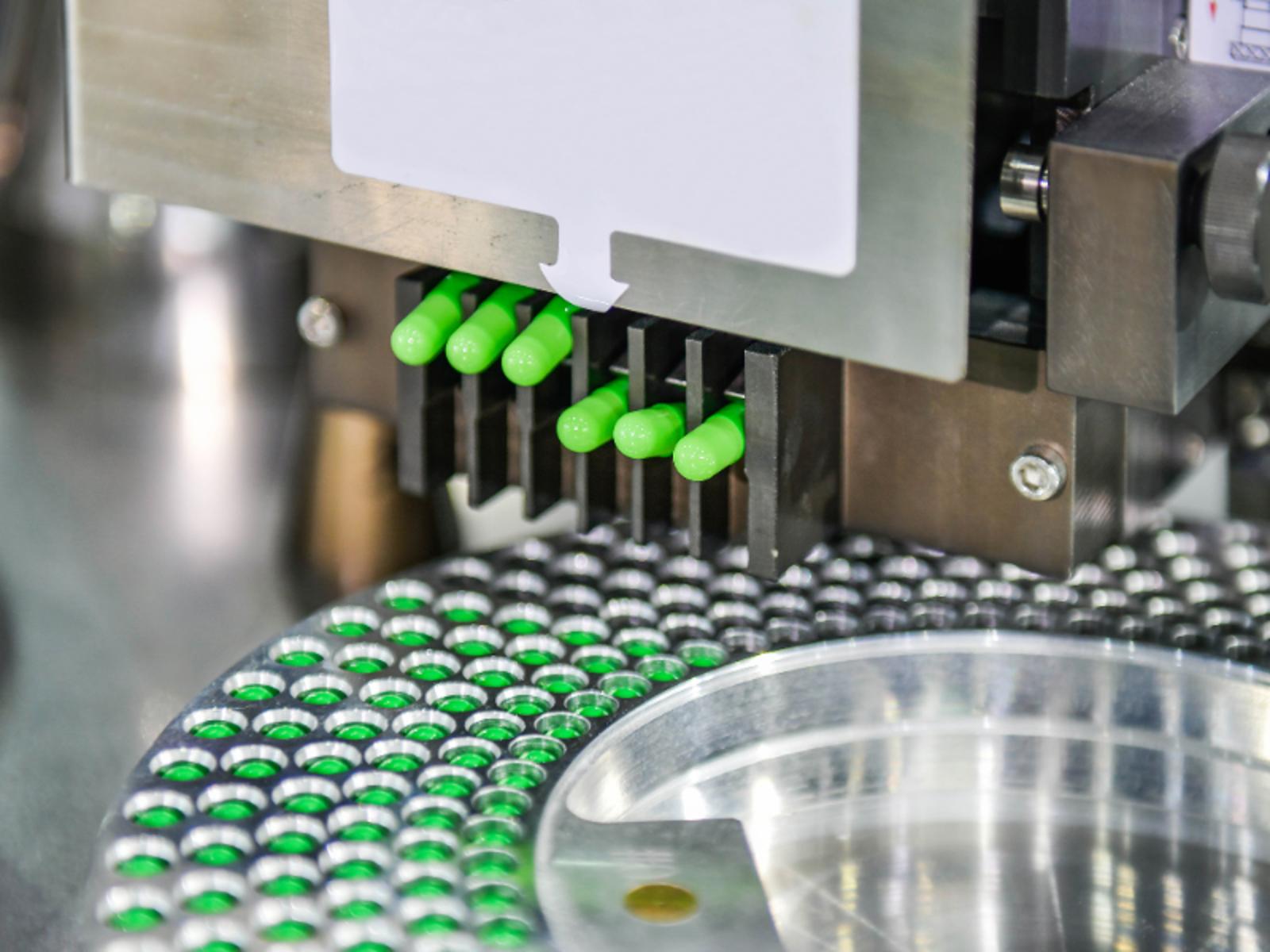 2979f7a3-54de-4d6d-809c-c2878c315321_e9f868c6-7ec5-4c59-9dab-2fab36a9abe3_pharmaceutical-compressed-air.png