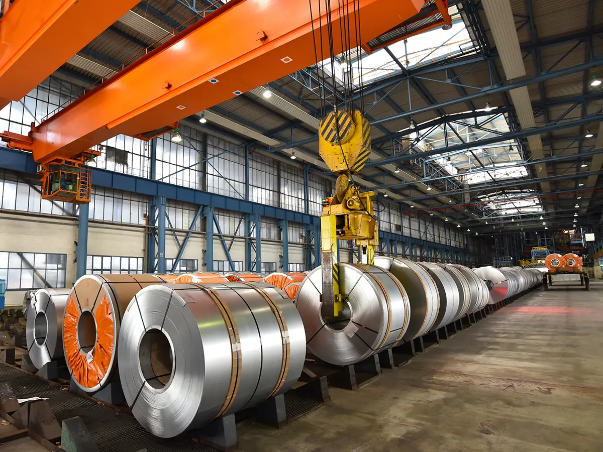 Managed air and gas for metals industry