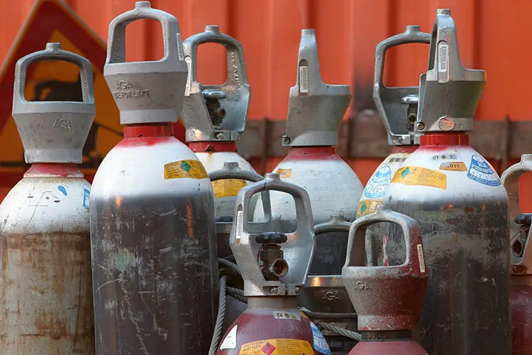 Industry Photo Chemical_Large