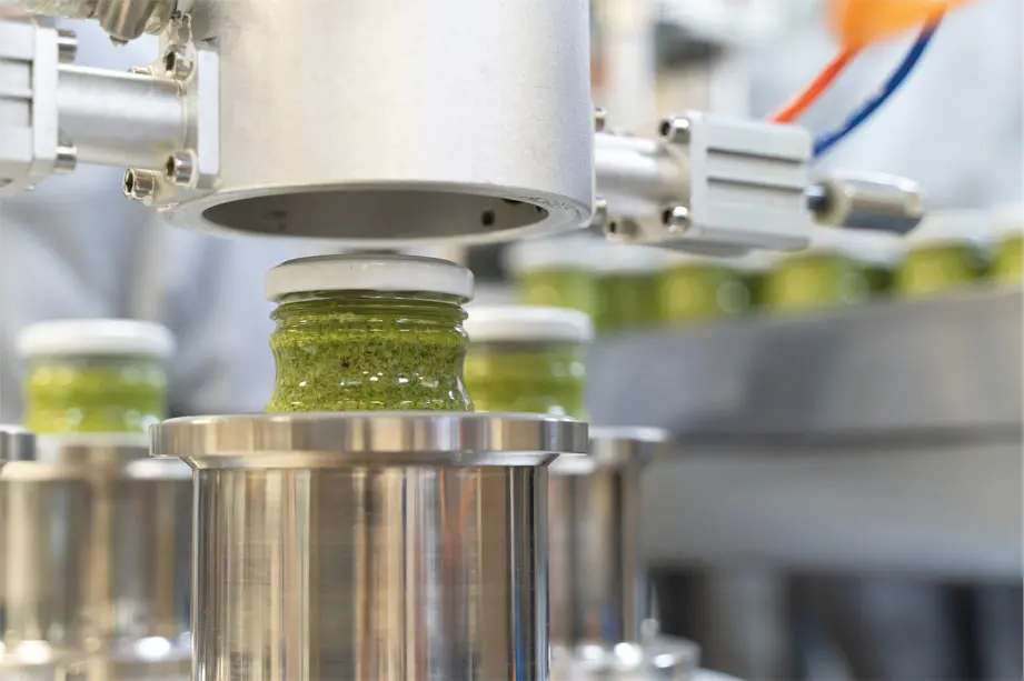 Craft food and beverage - canning machine
