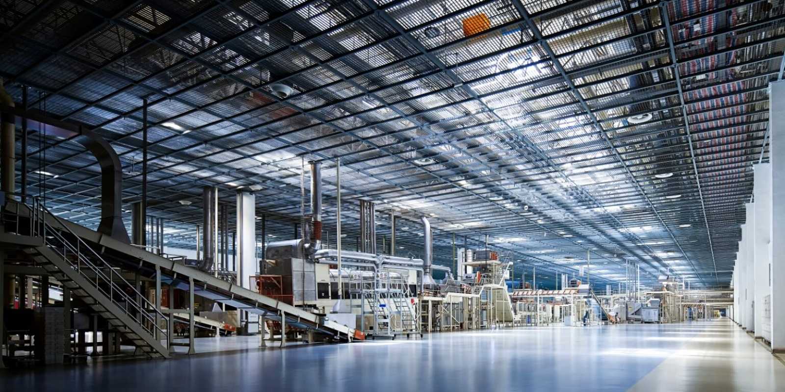 manufacturing banner