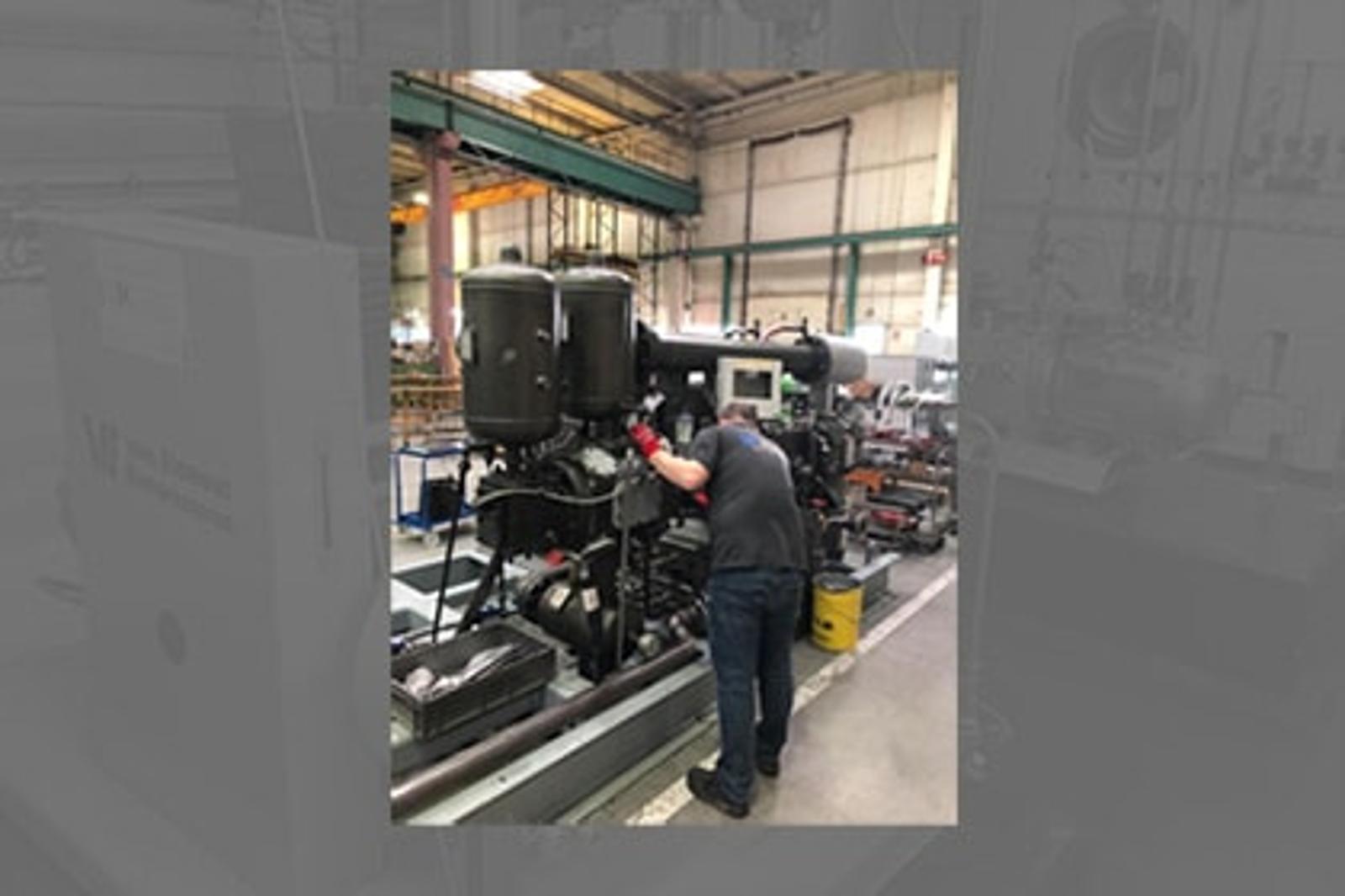 PET-Compressor-Persluchttechniek-Reparatie-Van-Elewout-Kompressoren.jpg