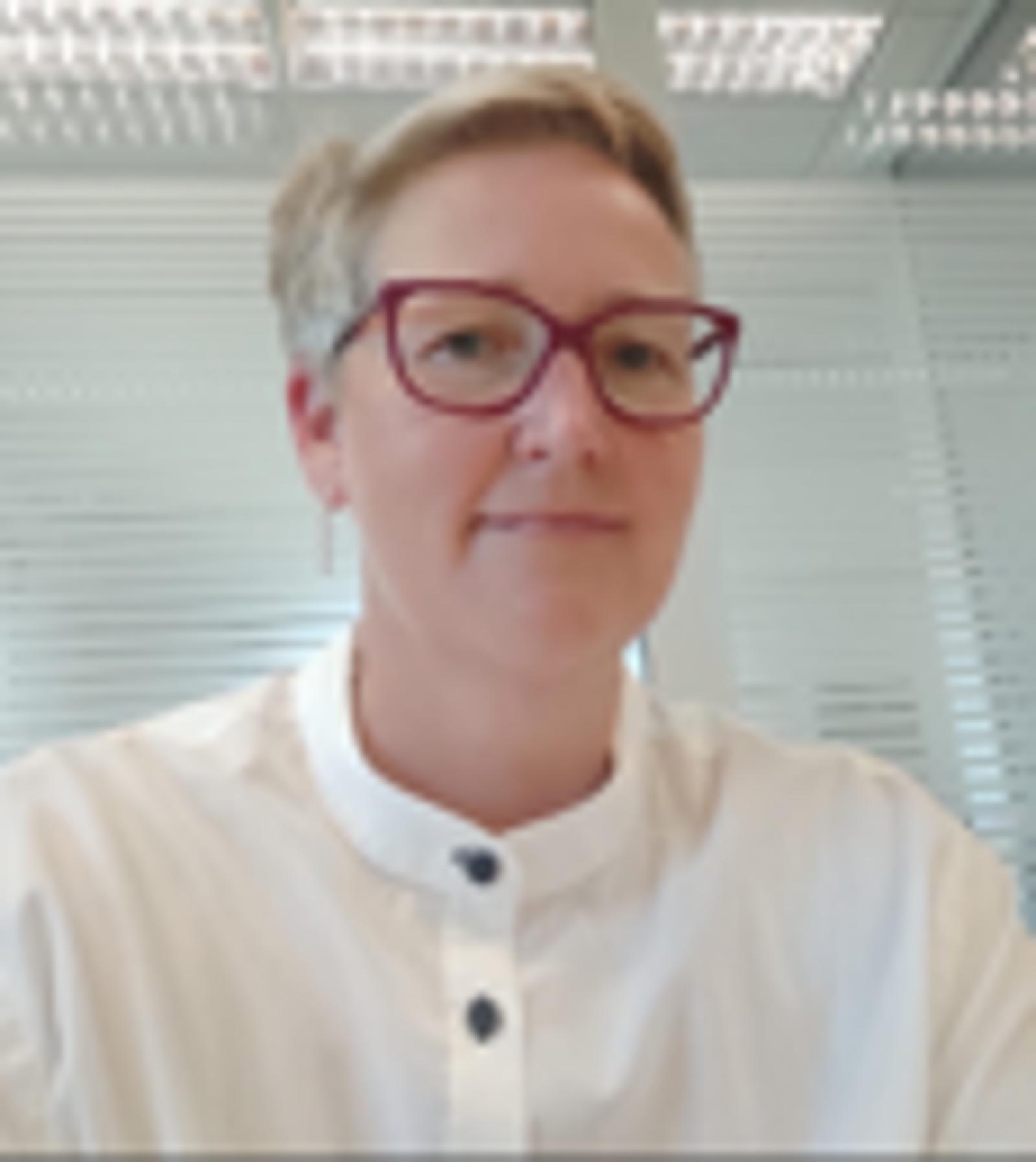 Maja Mežek OMI team