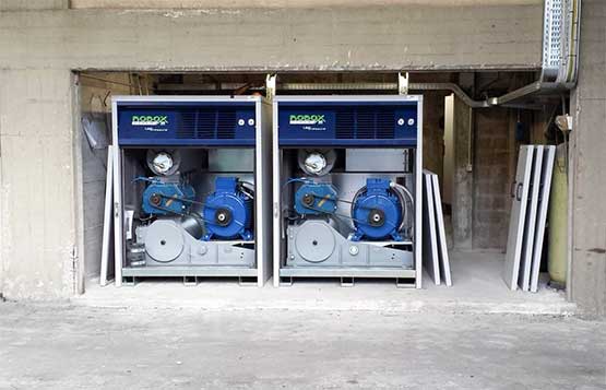 Souffleurs Robox au travail dans l'usine