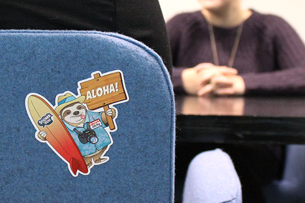 advertising sticky, sticky travels, sticky character, sticker, stickeryou, sloth, travelling sloth