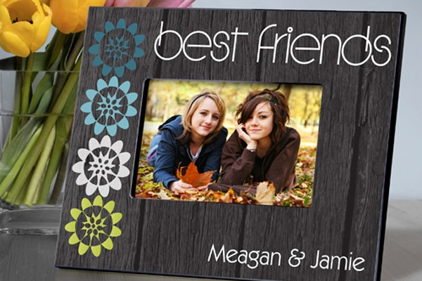 personalized frames, diy frames, gift frames, name frames