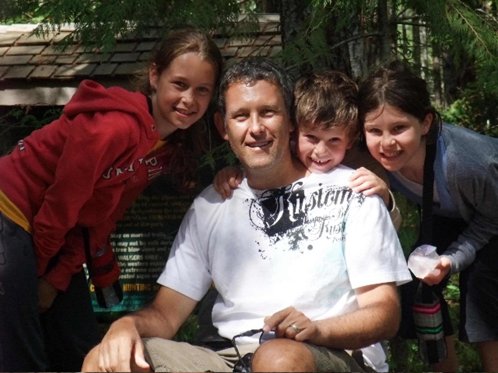 Greg and kids at hornby.jpg