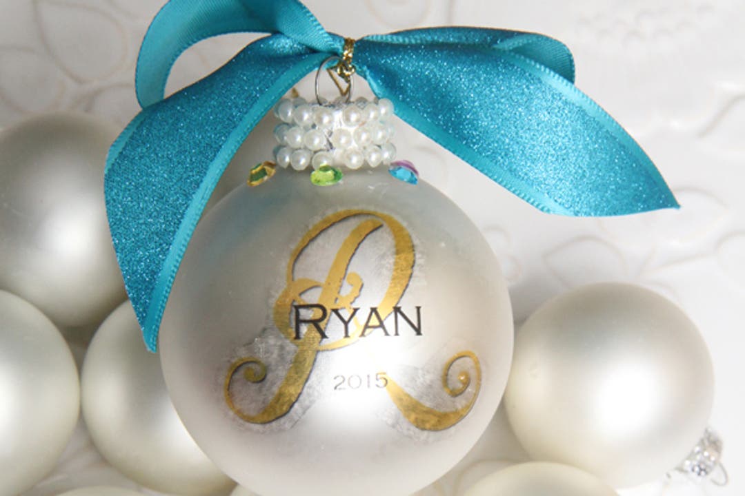 Create Beautiful (Easy!) Personalized Ornaments 