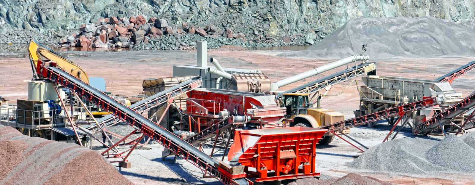 wydobywanie materiałów skalnych