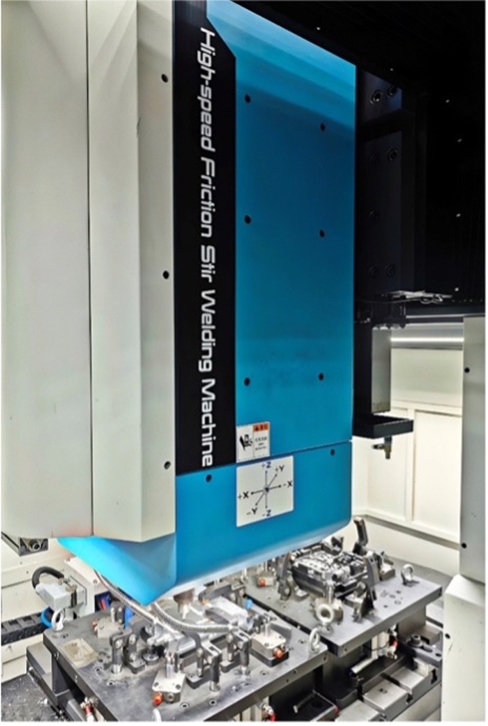 High-speed friction stir welding machine