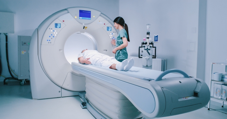 MRI machine and medical equipment