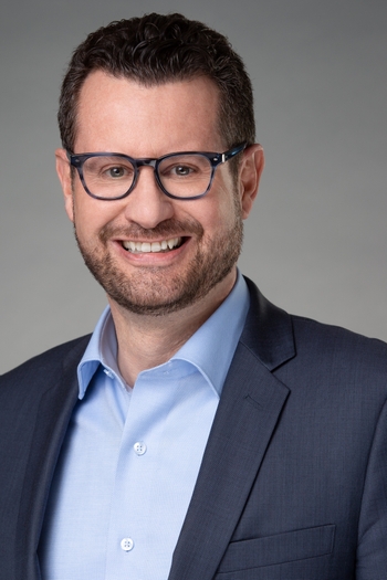 Marc Riquelme, Signicast employee