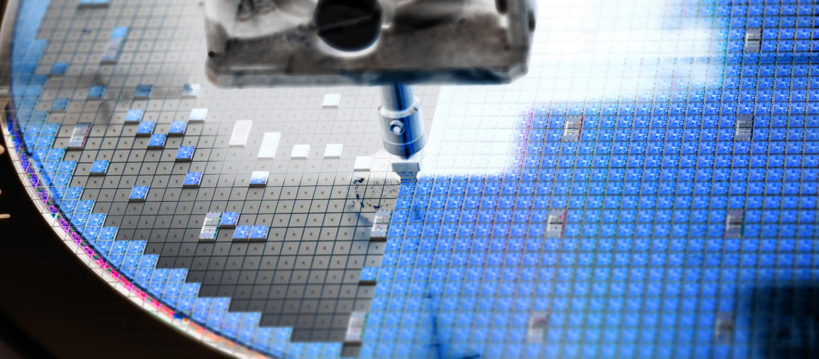 dry-vacuum-pumps-for-semiconductor-chip-manufacturing