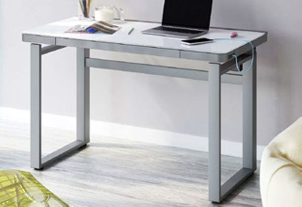 Tresanti Aurora Höj- och sänkbart skrivbord med LED-ljus