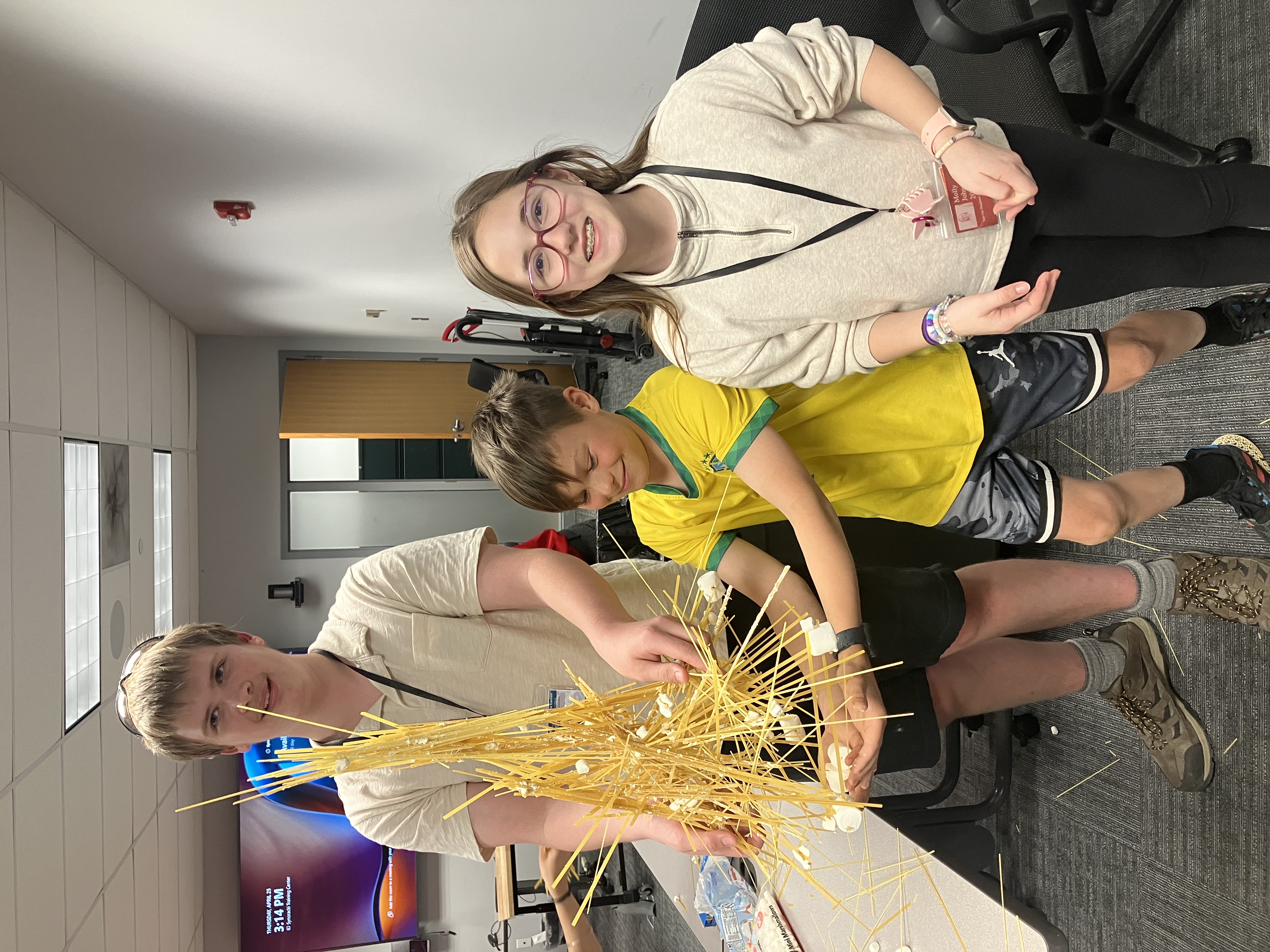Marshmallow-Spaghetti Tower Challenge
