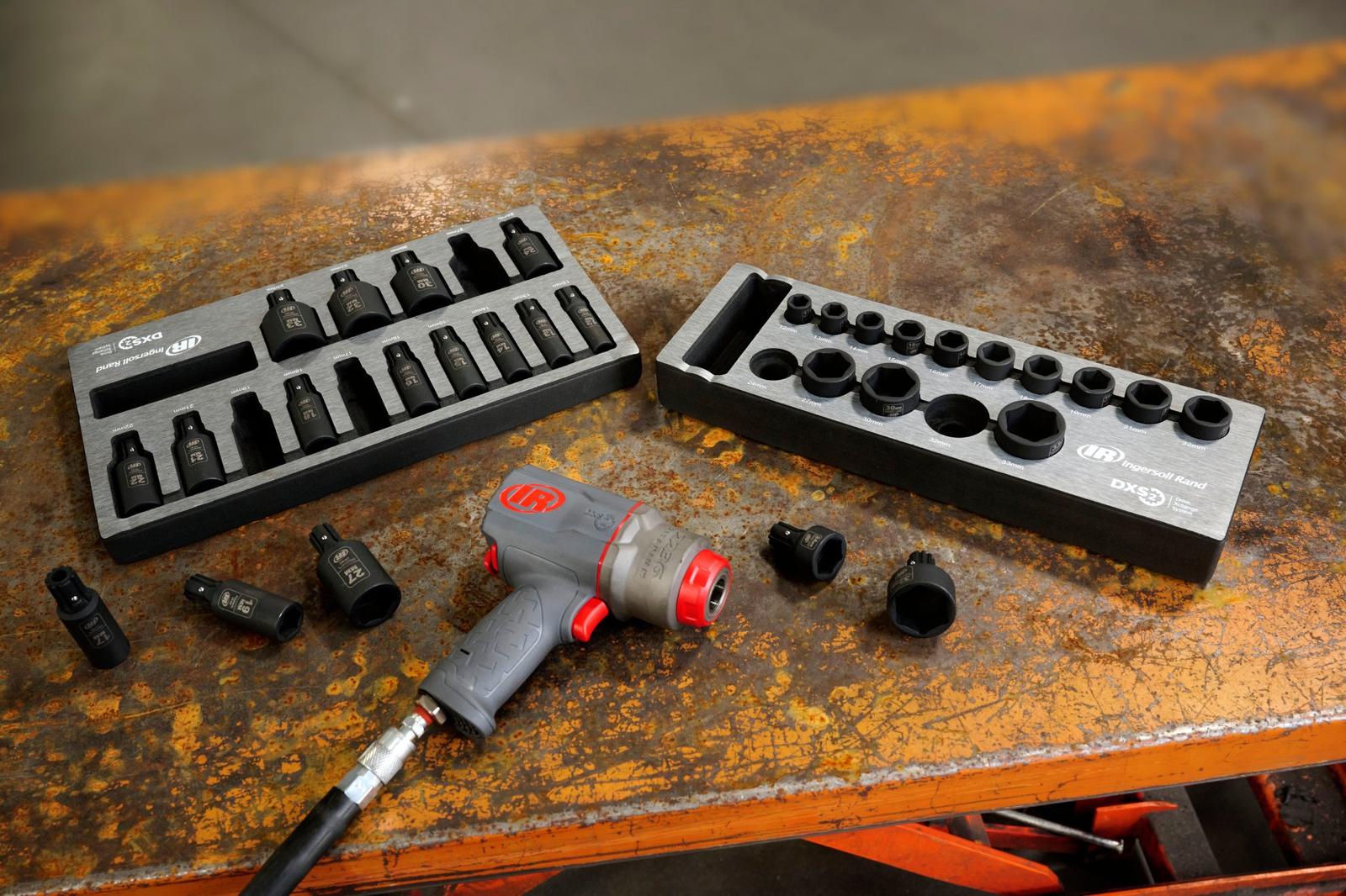 DXS Sockets