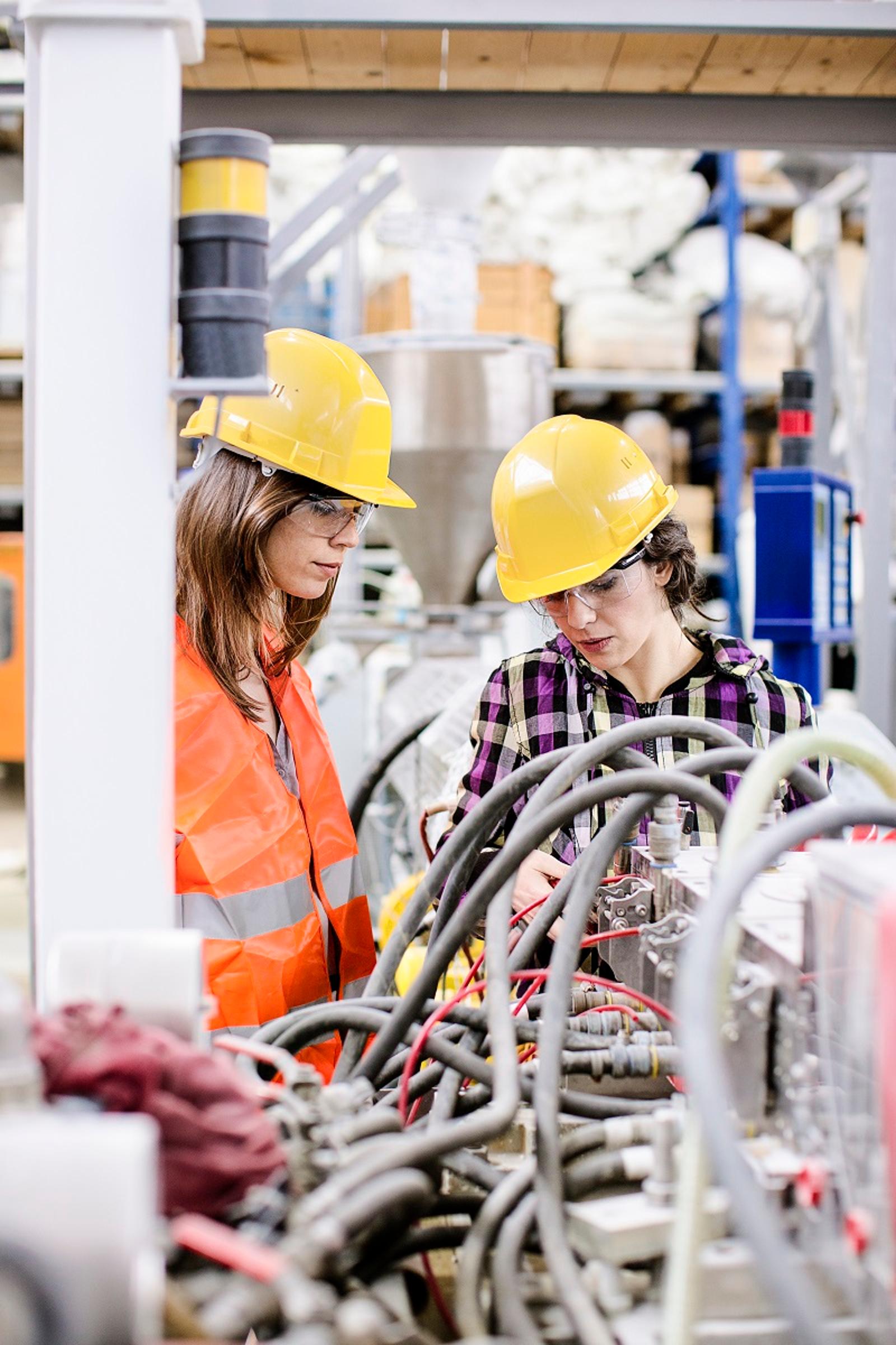 news-key-to-a-millennial-run-factory-iStock-542700384.jpg