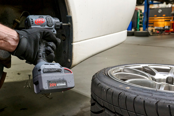 D3411 20v cordless screwdriver