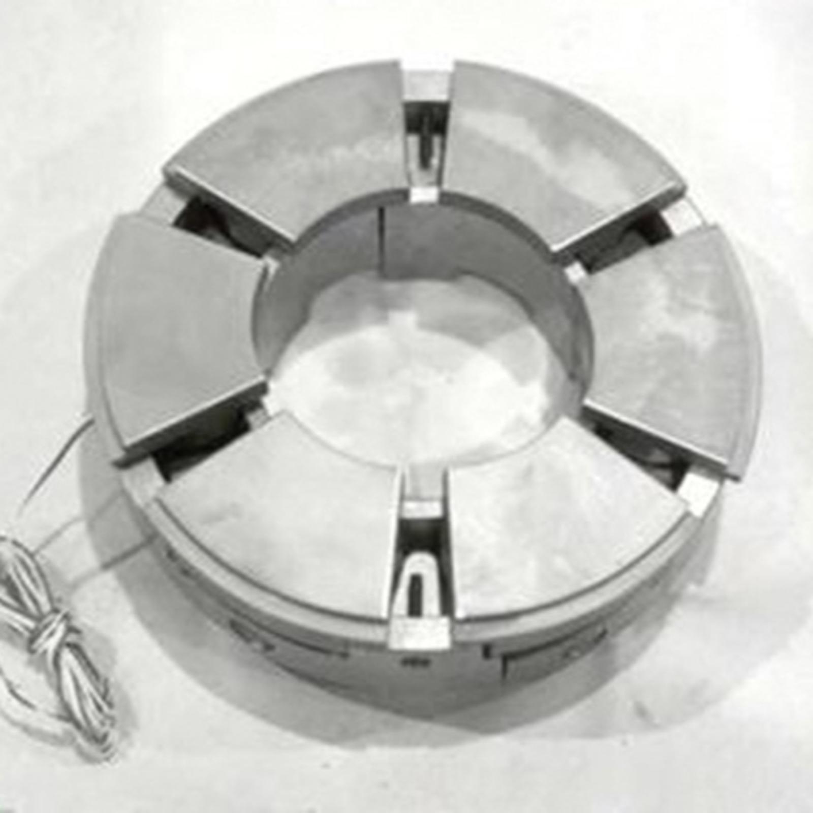 Bearing photo