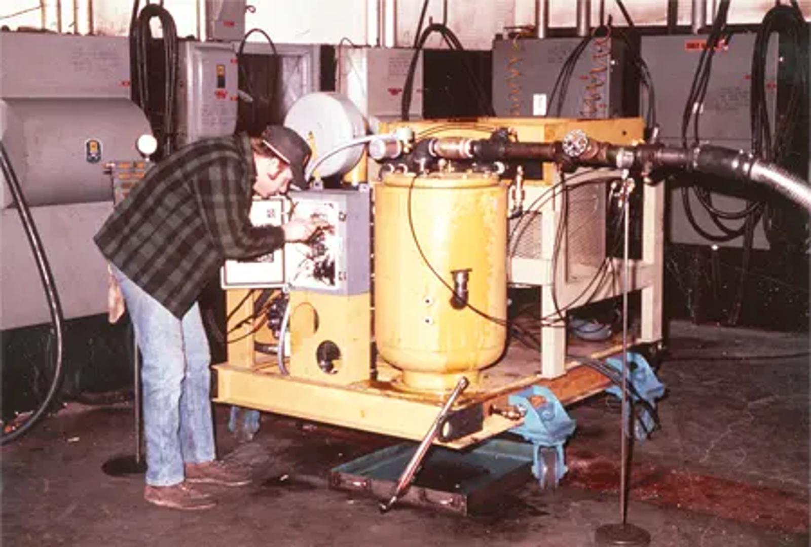 LeROI Compressor