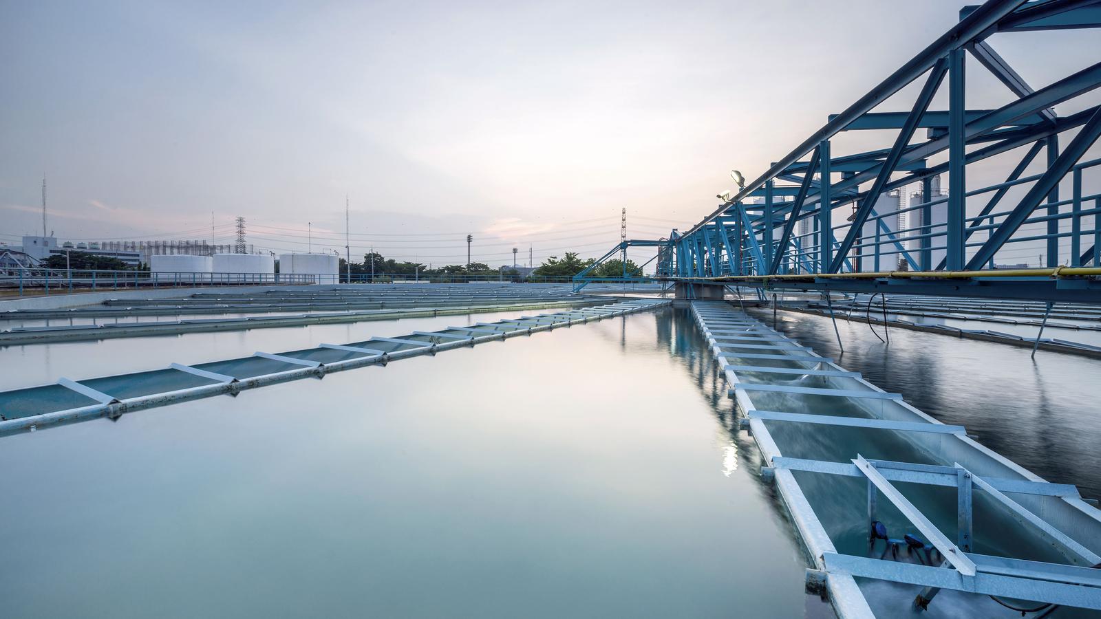 spx_application_wasterwater_h.jpg