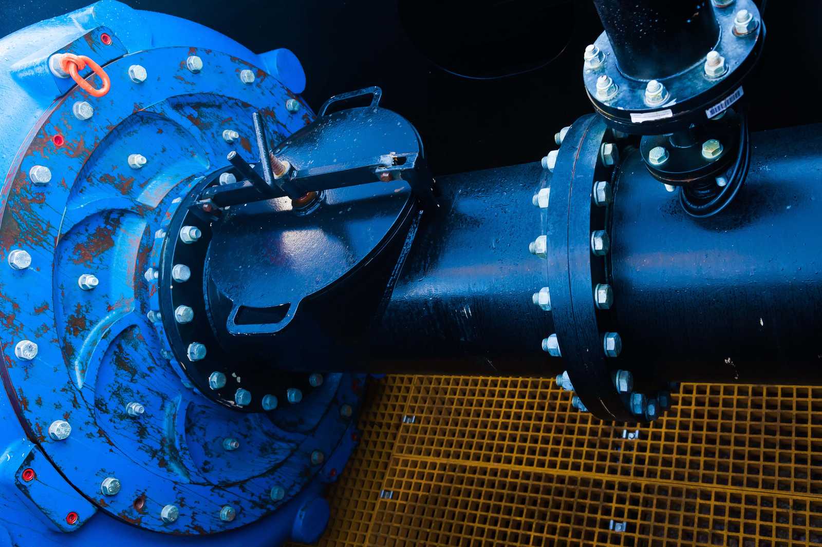 Progressive Cavity vs Submersible Mining Pumps