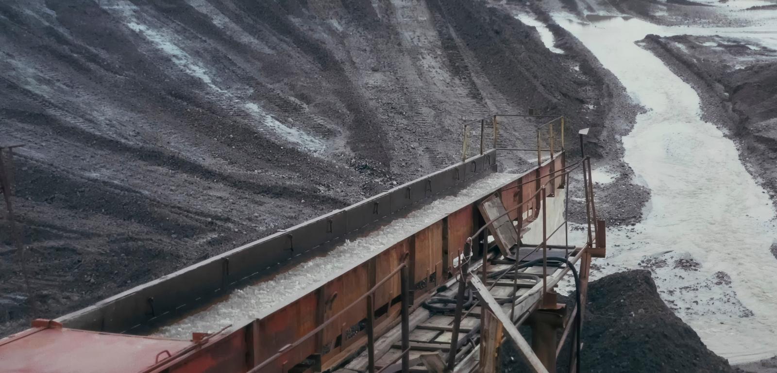 How Water Management Limits Ore Access in Mining