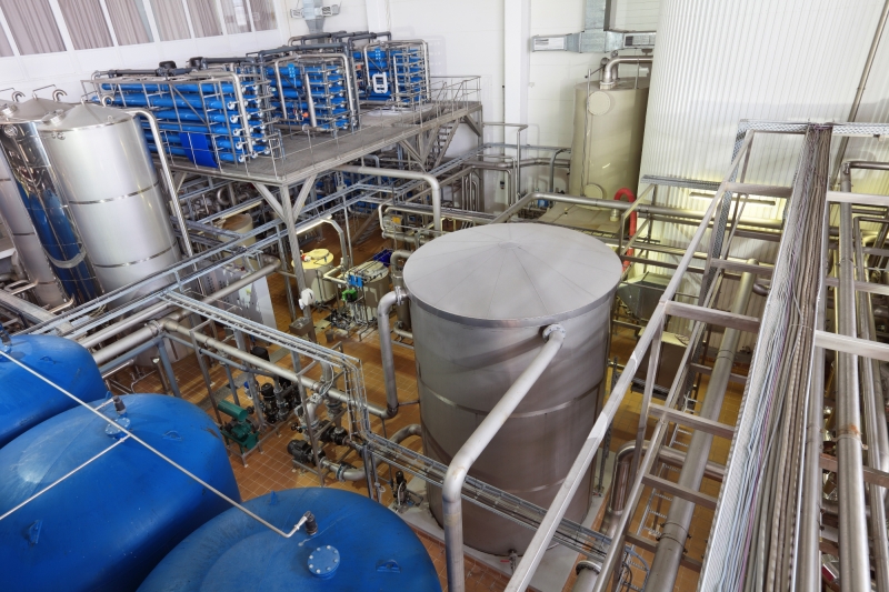 HL-Industry-Photo-Hi-line-Stainless-Steel-Pipework-Installation-2.jpg