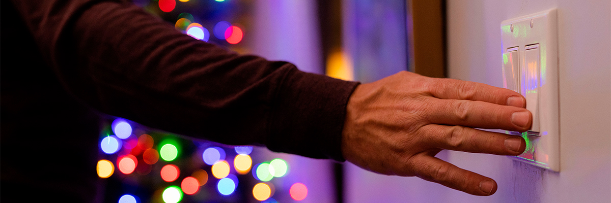 1963200_FY26_ElectricalSafety_WebUpdate_Holiday.jpg