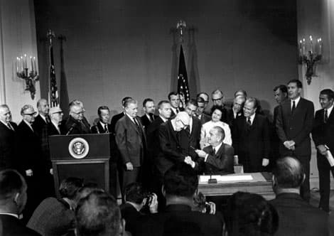 1968