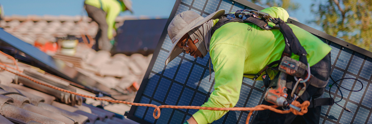 smart-shopping-for-rooftop-solar-hero.jpg
