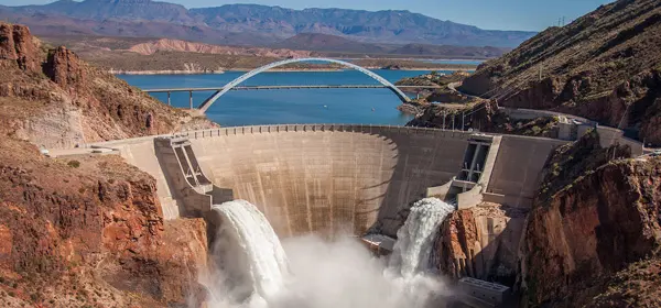 roosevelt-dam-small.jpg
