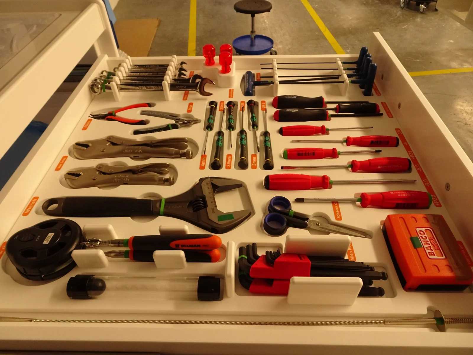 Tools in a shelf